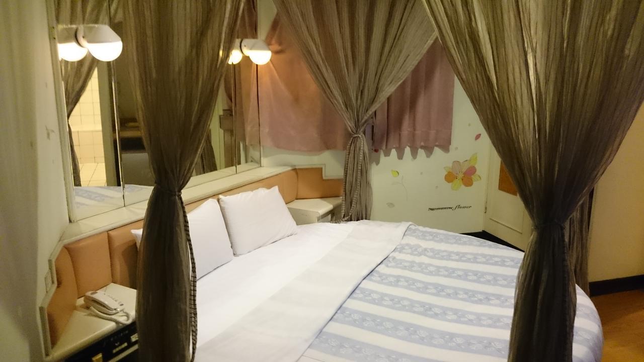 Rido Hotel Taichung Buitenkant foto