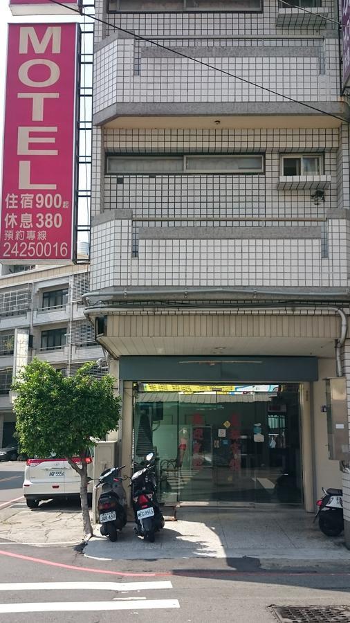 Rido Hotel Taichung Buitenkant foto