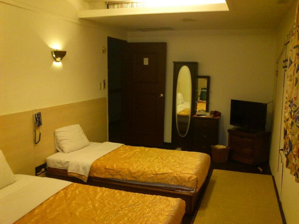 Rido Hotel Taichung Buitenkant foto